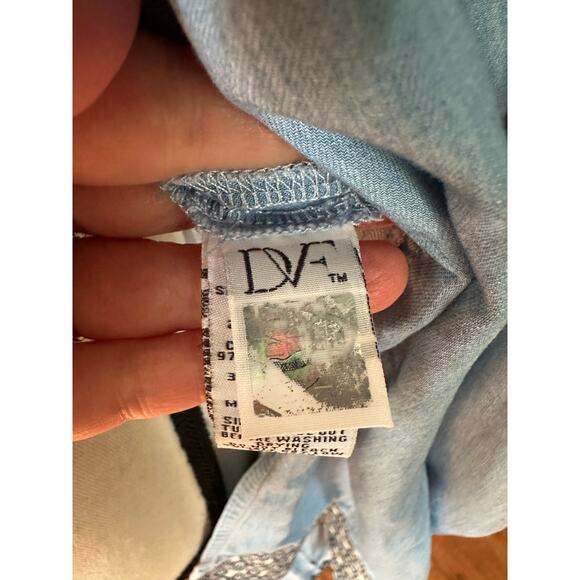 Diane von Furstenberg Savion Denim Chambray Wrap Shirt Dress Size 6 - Picture 14 of 16